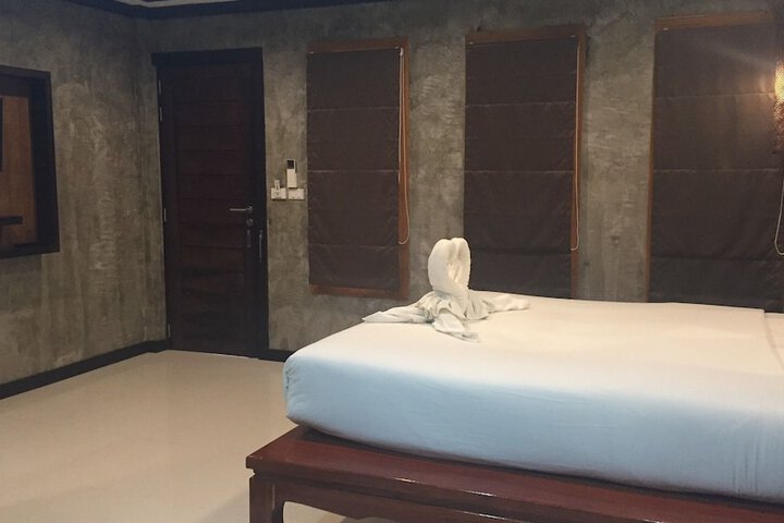 Room 13 of 45