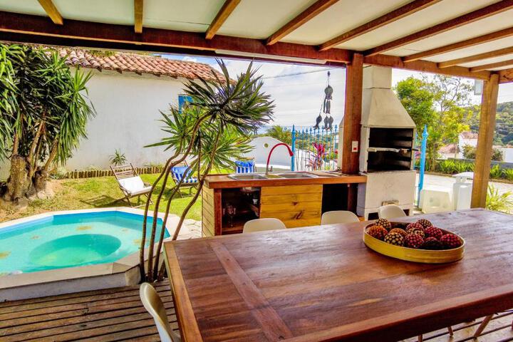 Casa Zeus Hermosa vista jacuzzi e praia, Búzios