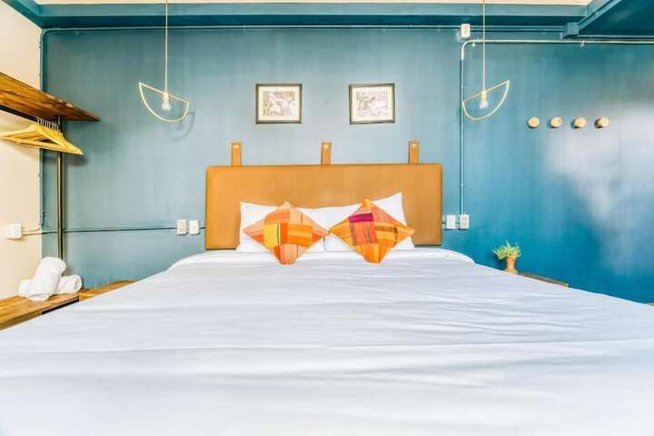 Room 27 of 41