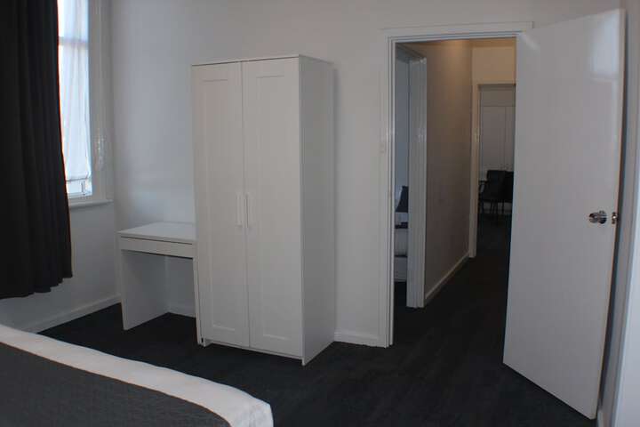 Room 3 of 25