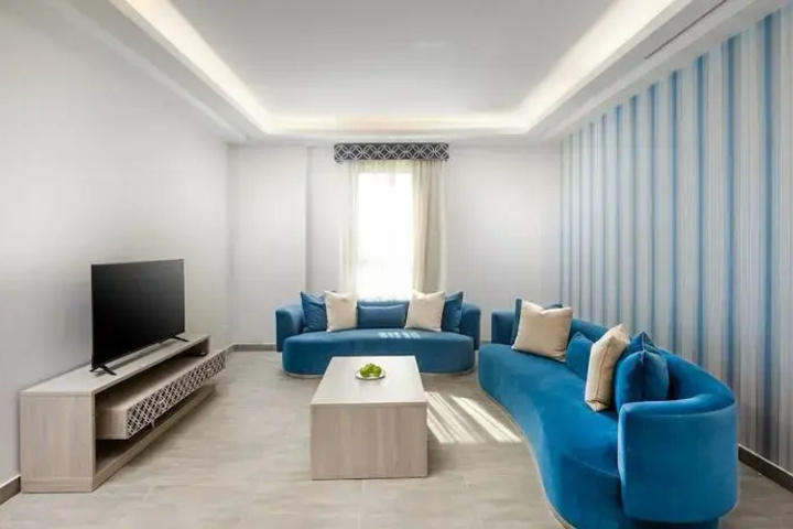 Room 2 of 4