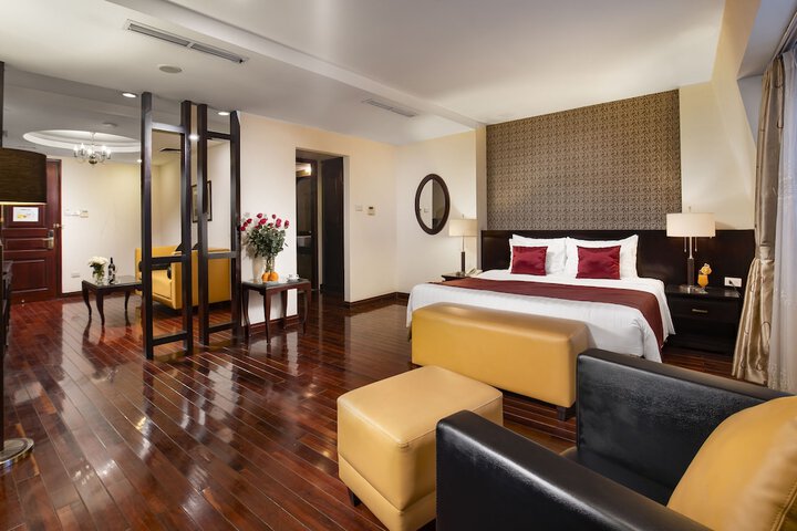 Room 5 of 41