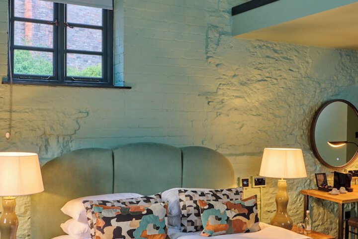 Room 21 of 59