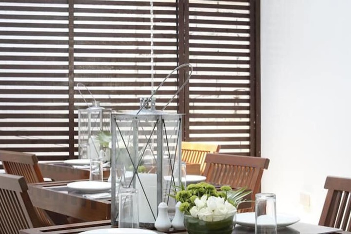 Dining 13 of 20