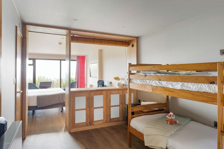 Room 18 of 60