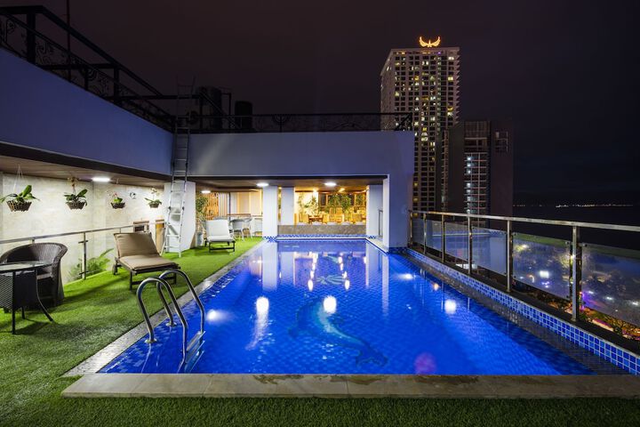Pool 134 of 189
