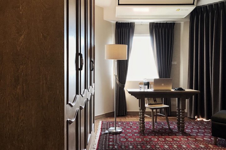 Room 98 of 260