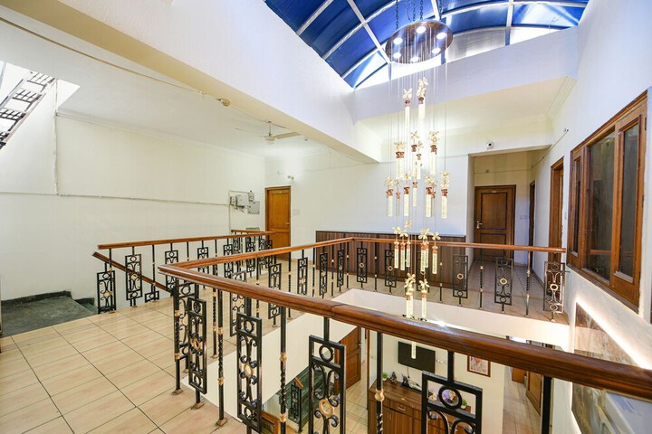 Hotel Interior 4 of 26
