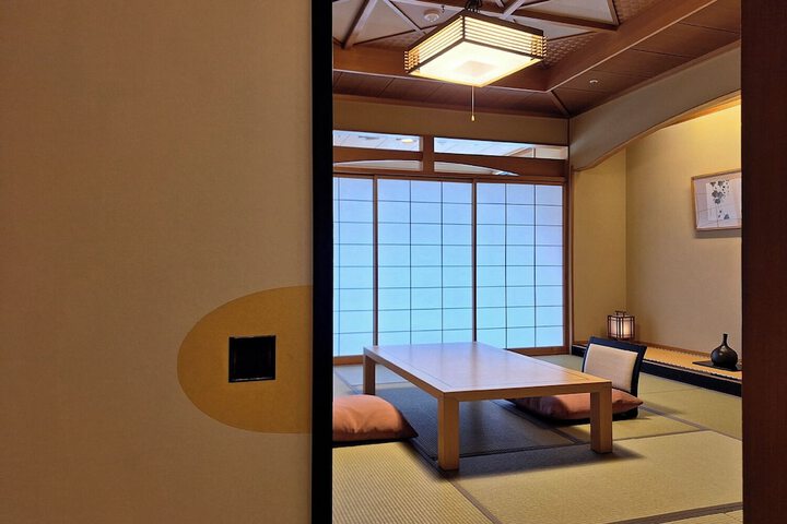 Room 20 of 205