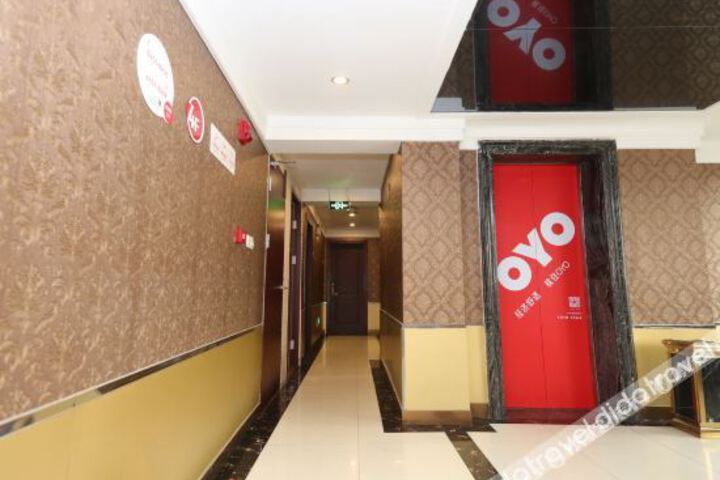 Hotel Interior 10 of 15