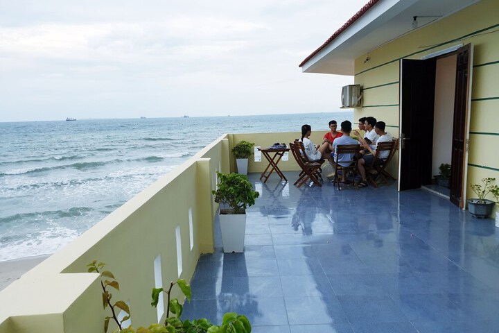 Terrace/Patio 38 of 39