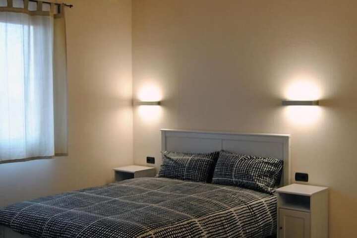Room 5 of 31
