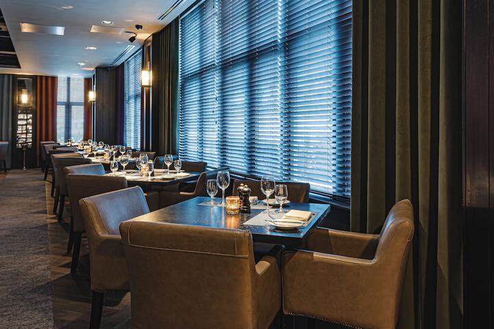 Dining 101 of 109