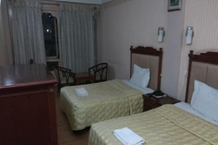 Room 3 of 14