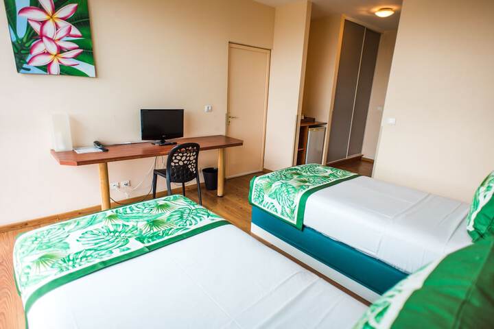 Room 9 of 54