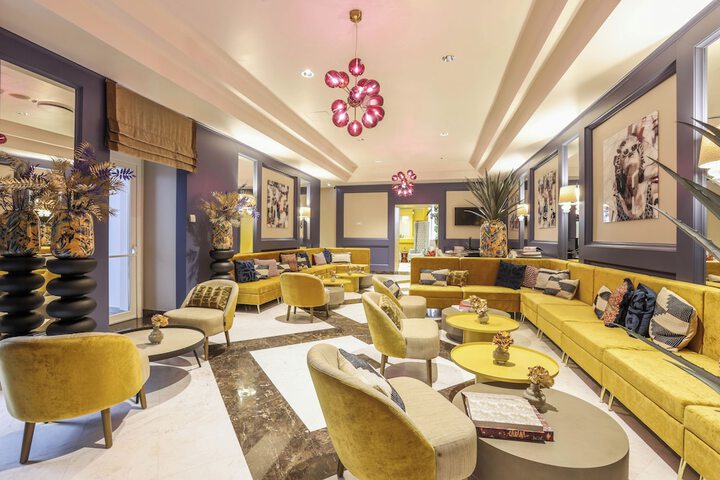 Hotel Lobby