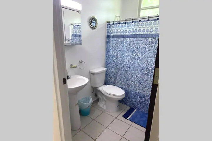 Room 7 of 17