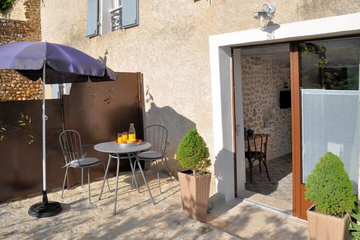 Terrace/Patio 9 of 22