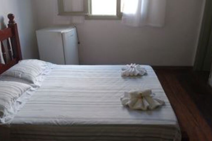 Room 12 of 26
