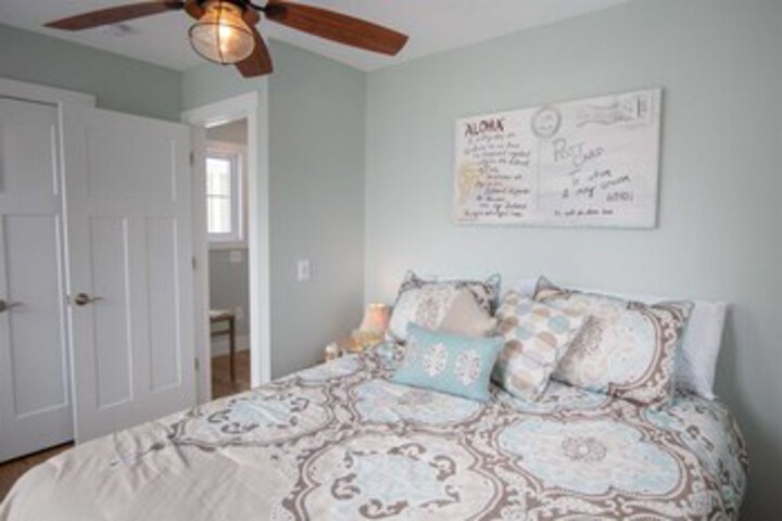 Room 15 of 15
