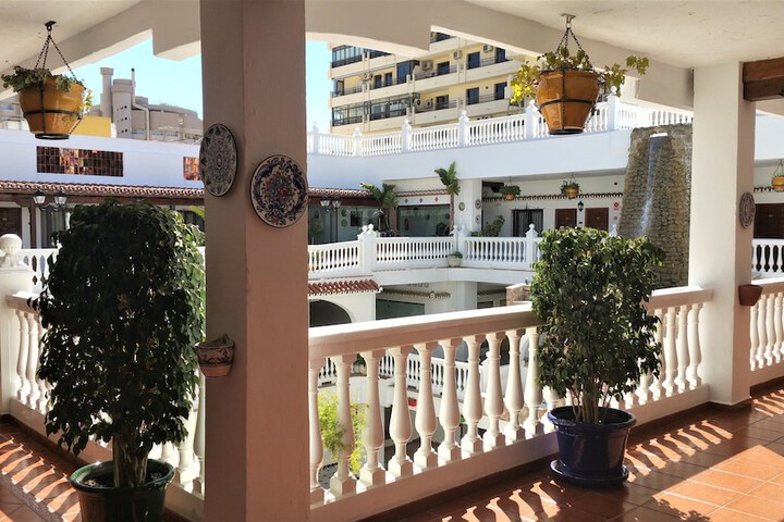 Hotel 43 of 44