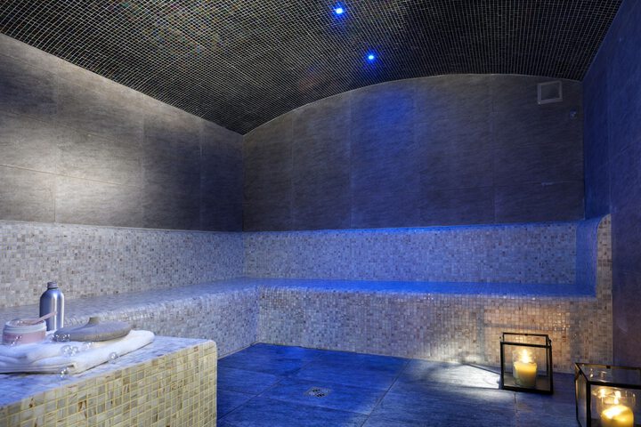 Steam room