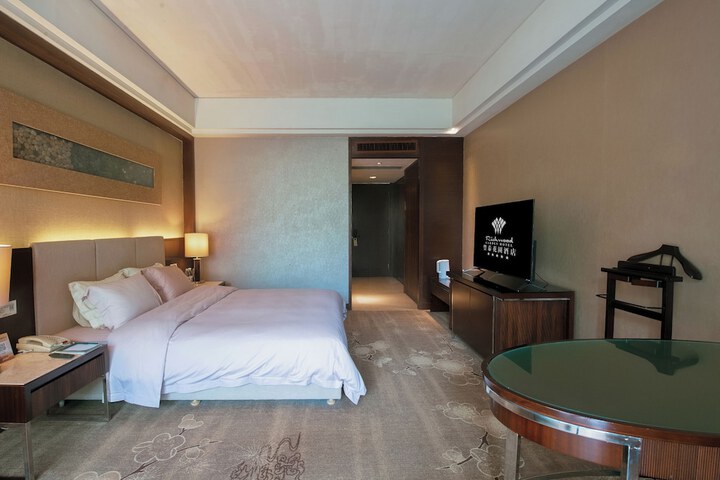 Room 20 of 50