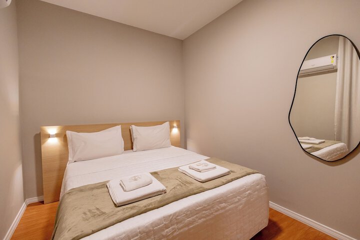 Room 26 of 119