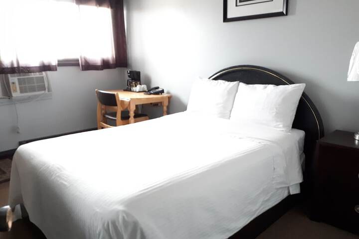 Room 6 of 21