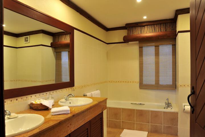 Bathroom Interior Photo