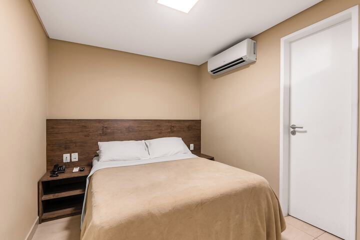 Room 35 of 75