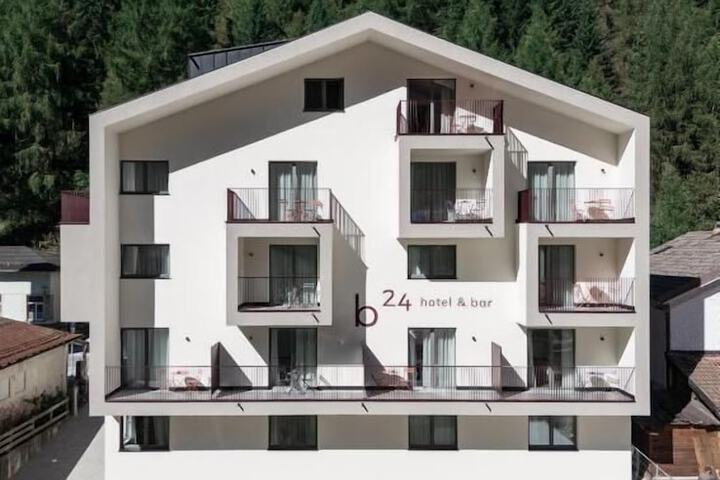 Hotel 38 of 40