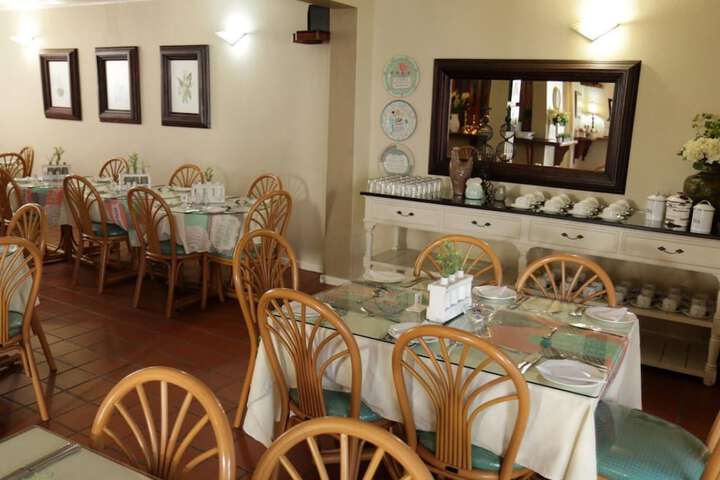 Breakfast/Coffee Service 23 of 55