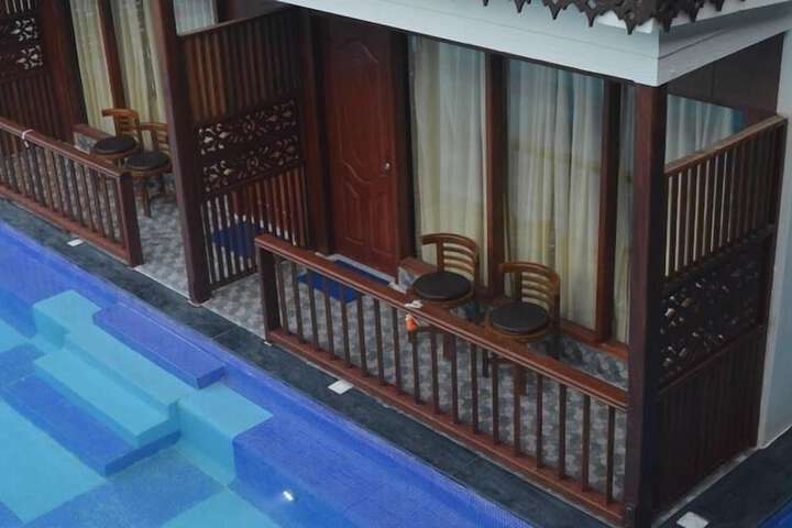 Pool 16 of 63