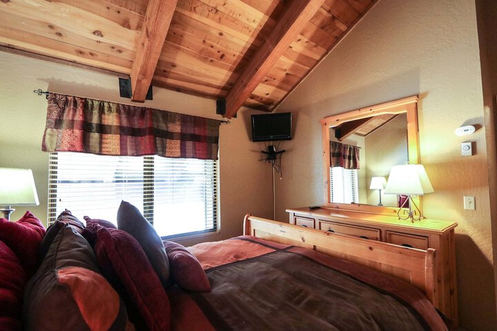 Room 15 of 85