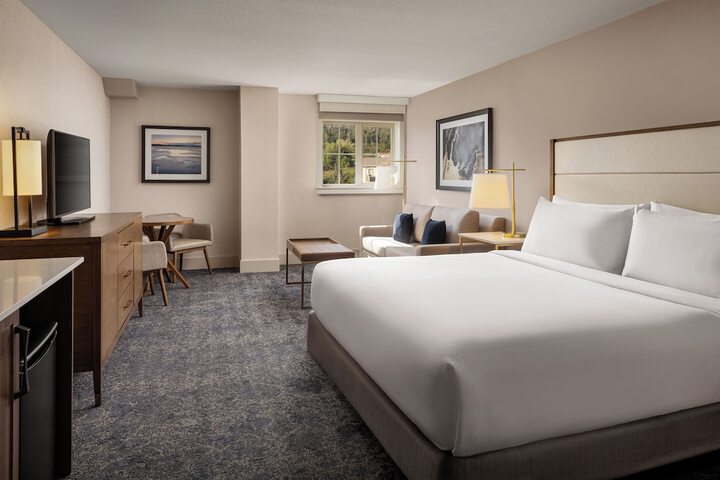 Room 4 of 20