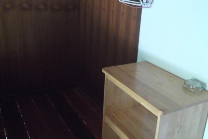 Room 14 of 31