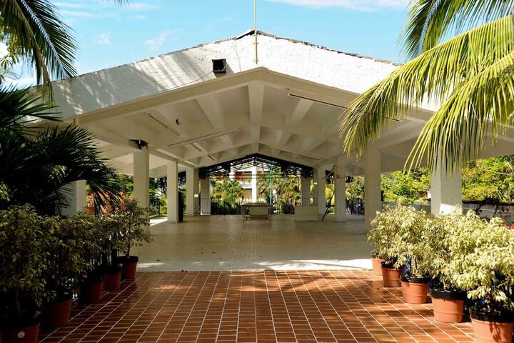 Exterior Photo