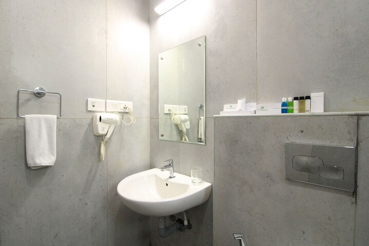 Room 35 of 45