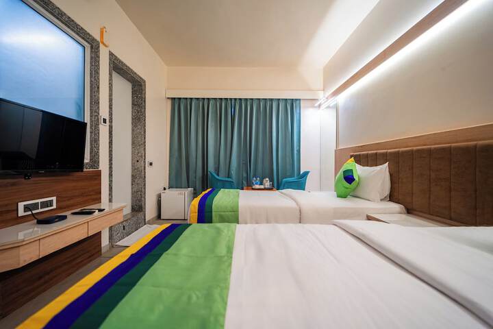 Room 26 of 53