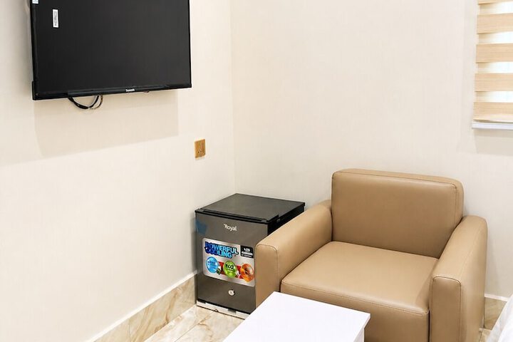Room 3 of 21