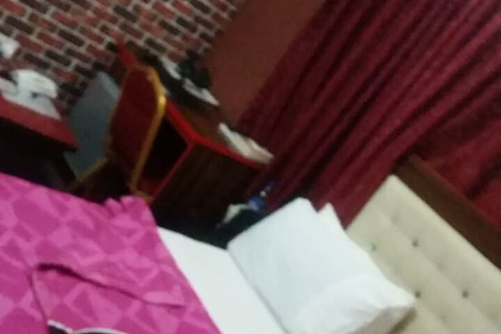 Room 17 of 21