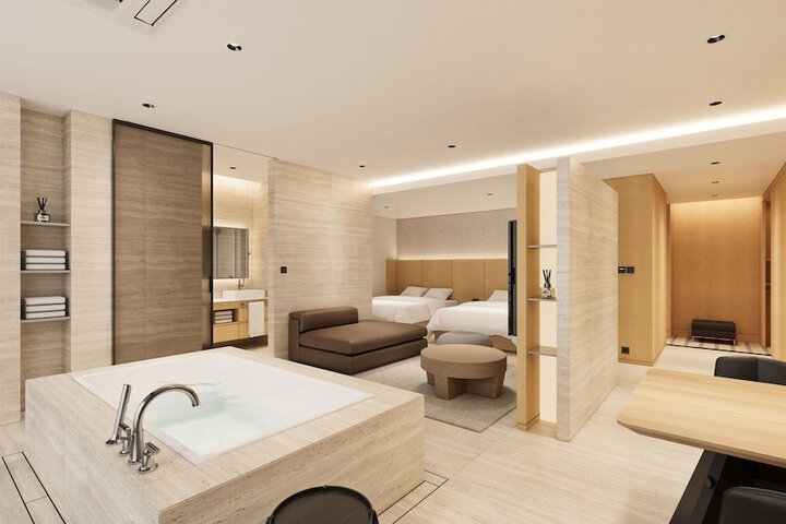 Room 12 of 107