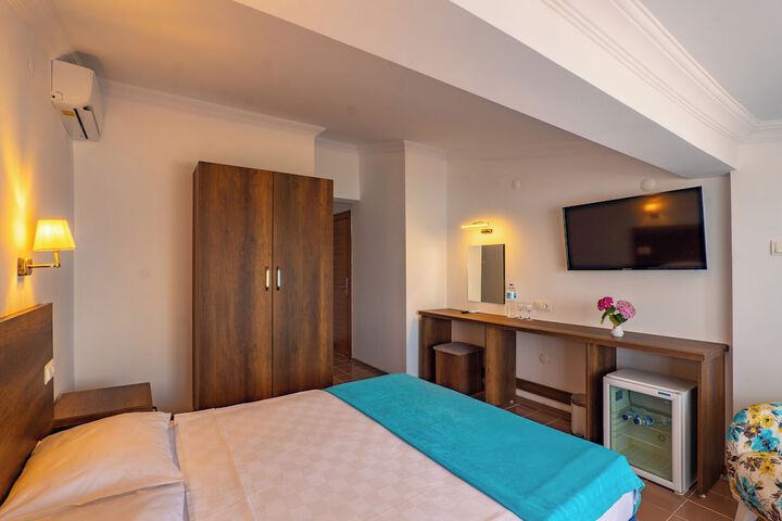 Room 19 of 209