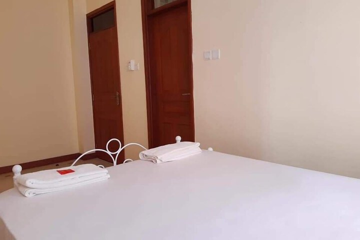 Room 20 of 190