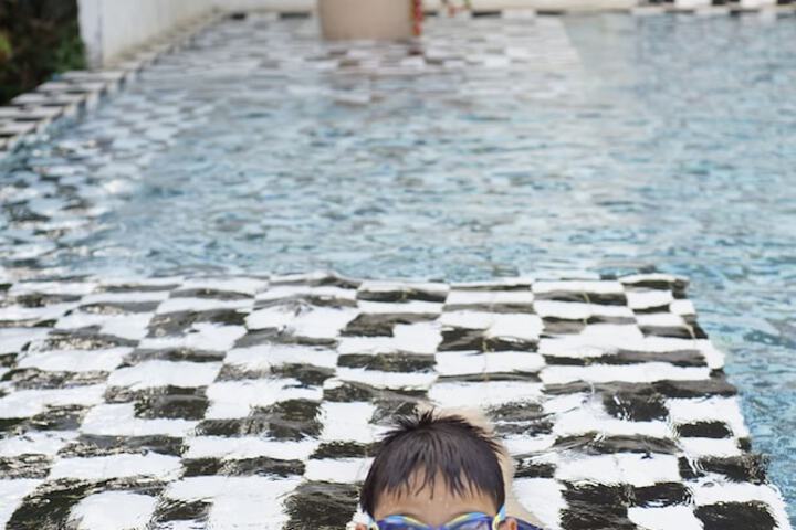 Pool 15 of 39