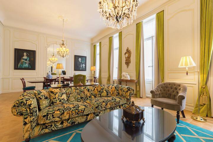 Room 47 of 142