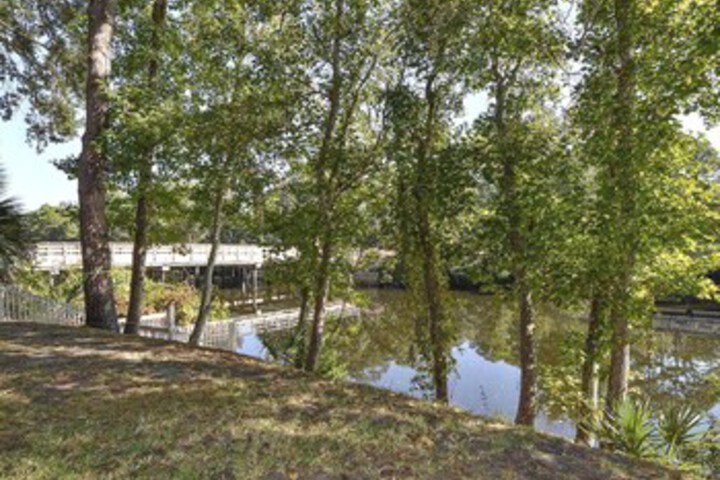 Property Grounds 31 of 41