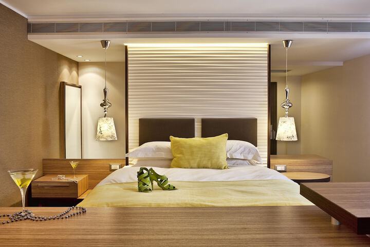 Room 48 of 295