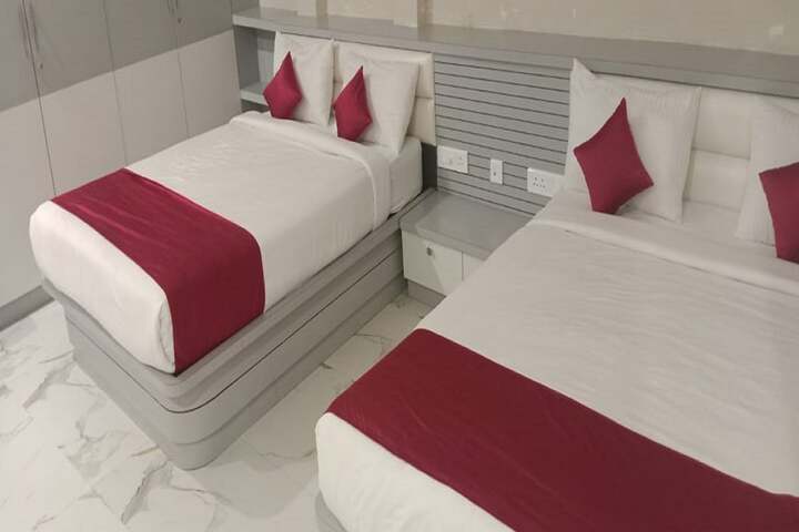 Room 3 of 36